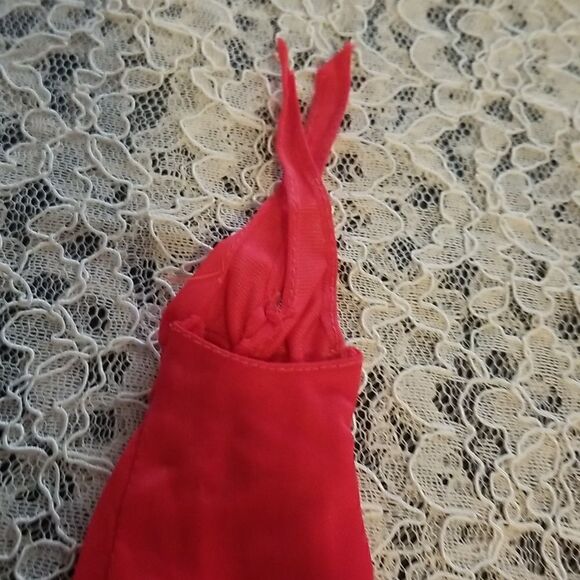 Mixed Lot of vintage Barbie and clone Doll Clothes. - Picture 10 of 16